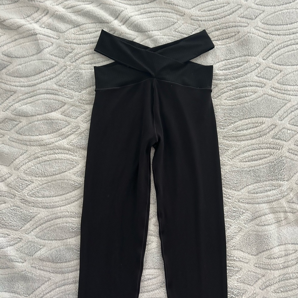 aerie off-line black, crossover leggings!!